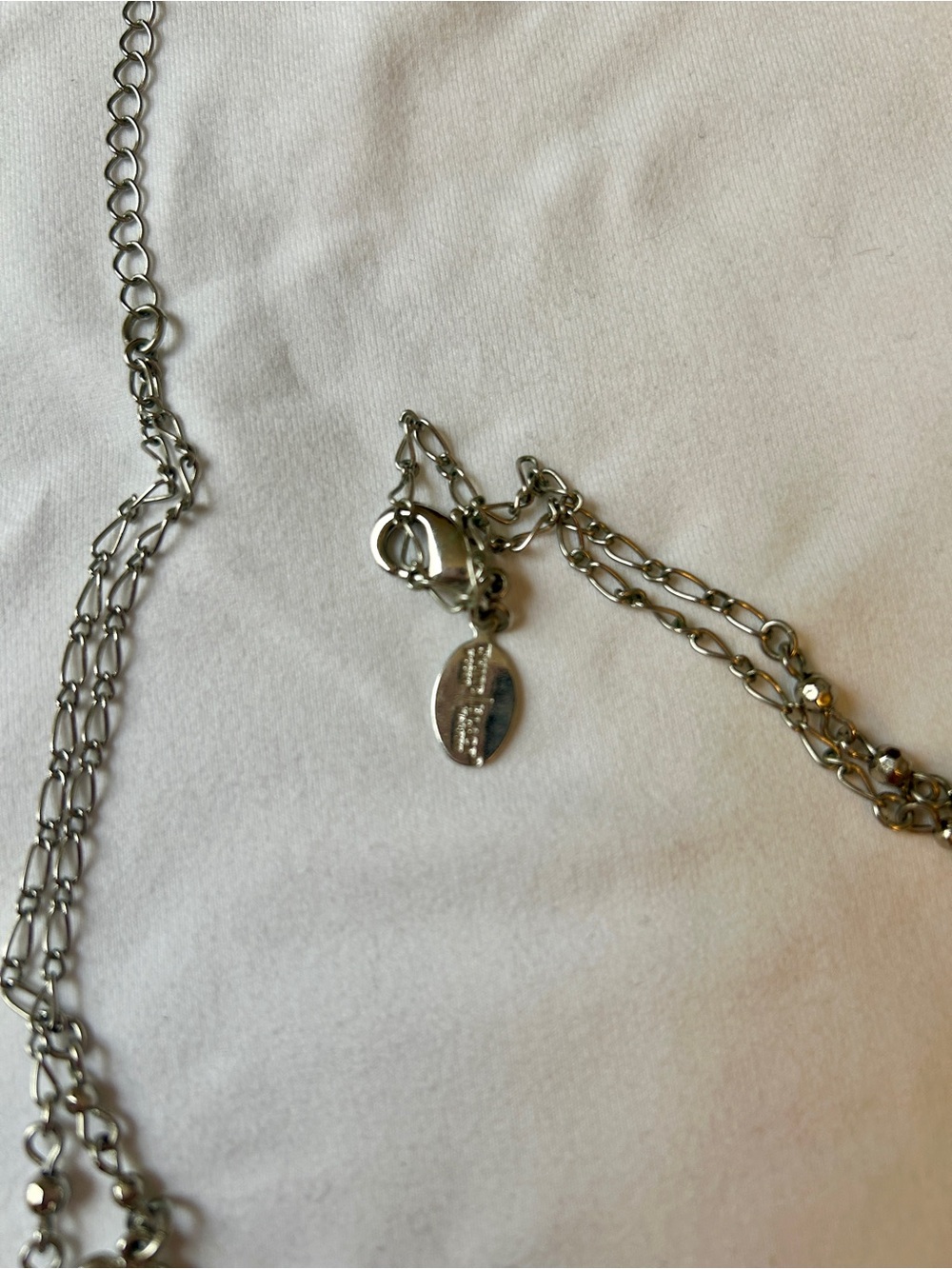 White House Black Market Silver-Tone Pink Gem Floral Necklace & Bracelet Set - Picture 7 of 7